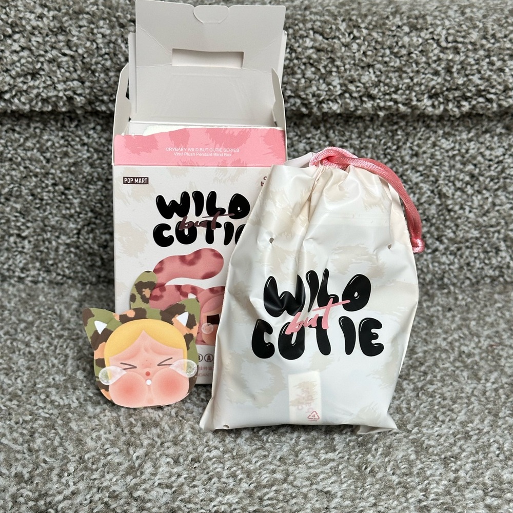 [Authentic] *Opened* Crybaby Wild but Cutie Series - Vinyl Plush Pendant - Camo